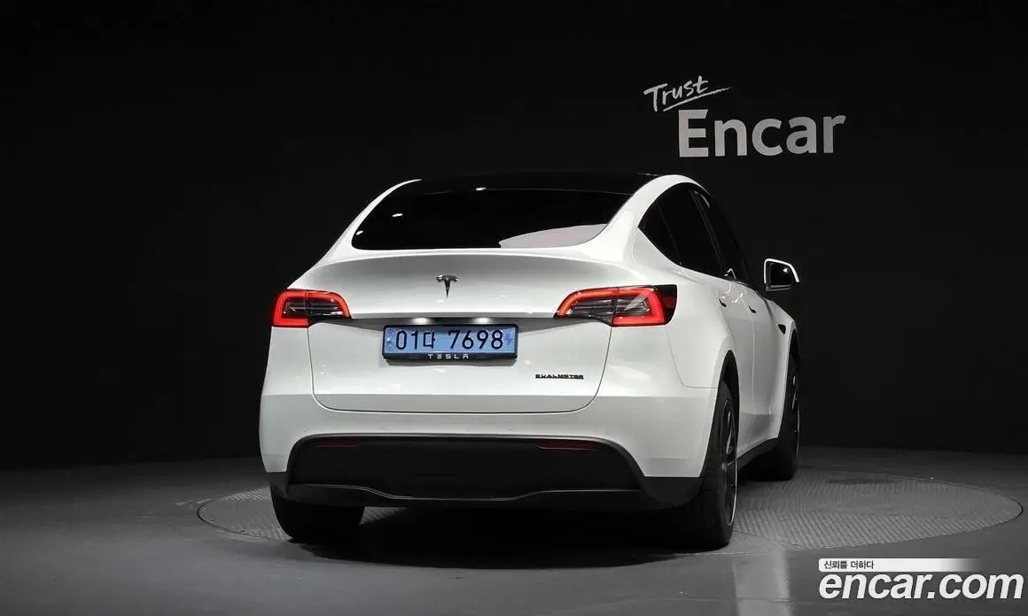 Tesla Model Y 2021 0.2 автомат (гидро), фото 4