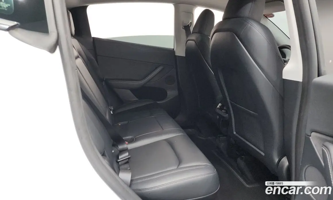 Tesla Model Y 2024 0.2 автомат (гидро), фото 17