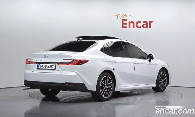 Toyota Camry 2025 2.5 автомат (гидро), миниатюра 2