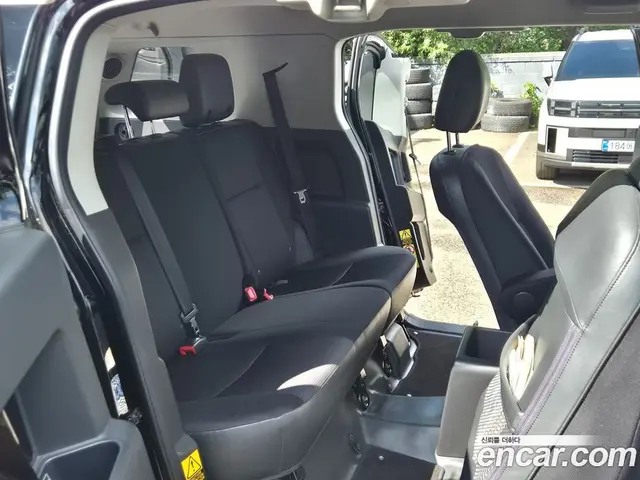 Toyota FJ Cruiser 2012 3.9 автомат (гидро), миниатюра 12