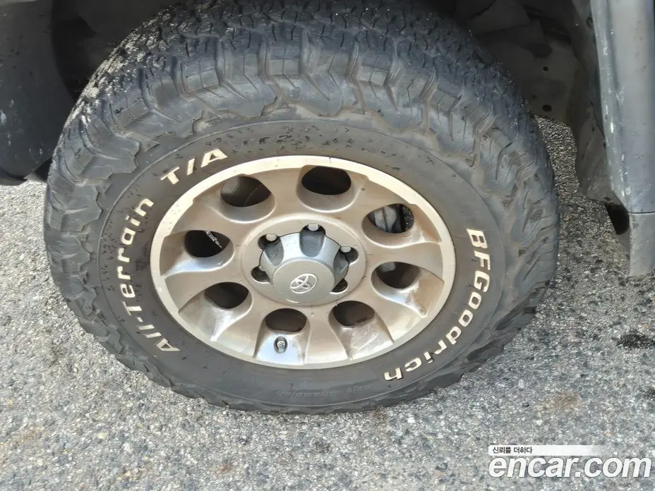Toyota FJ Cruiser 2012 3.9 автомат (гидро), фото 8
