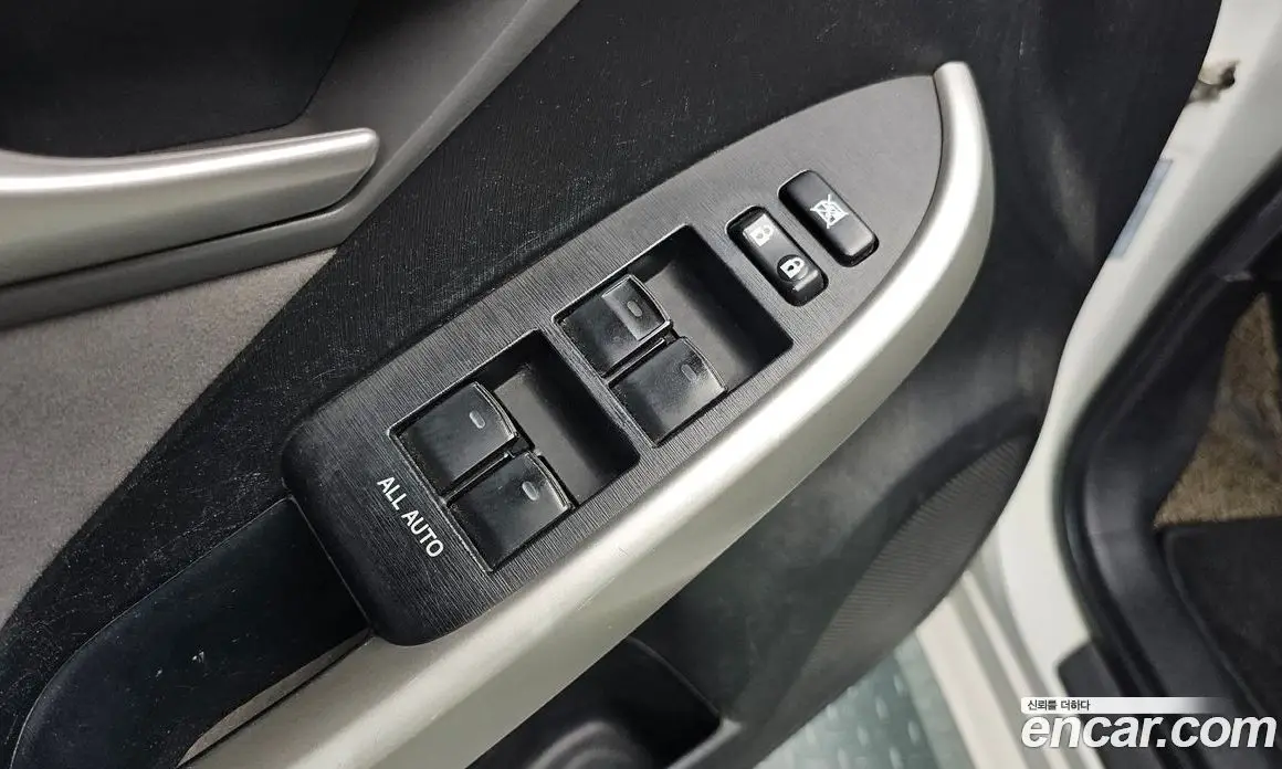 Toyota Prius 2015 1.8 автомат (гидро), фото 19