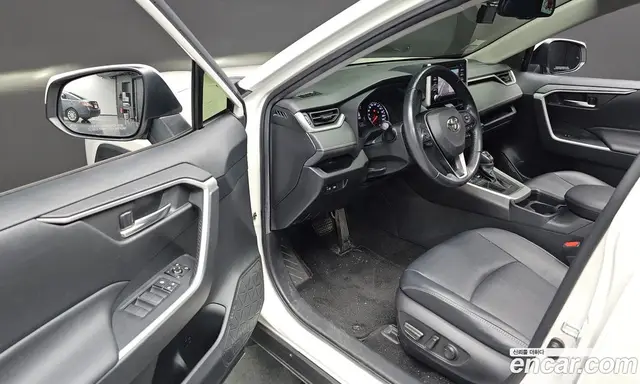 Toyota RAV4 2019 2.5 автомат (гидро), миниатюра 12