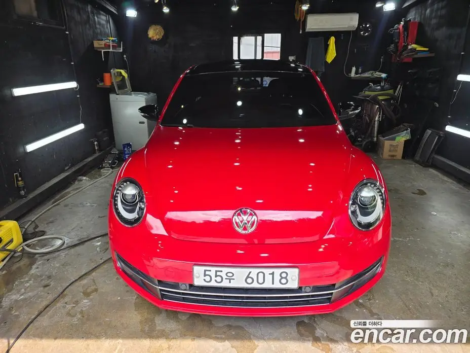Volkswagen Beatle 2012 2.0 автомат (гидро), фото 3