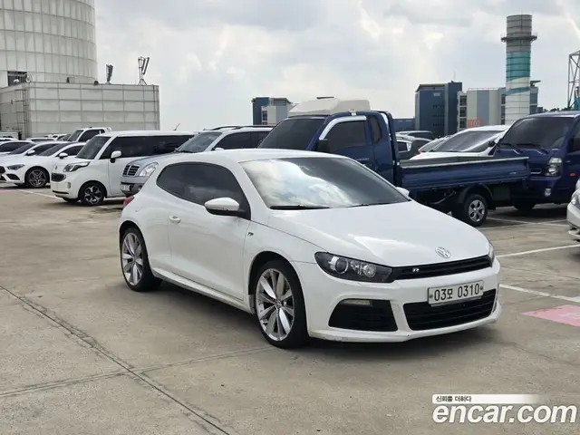 Volkswagen Scirocco 2012 2.0 автомат (гидро), миниатюра 2