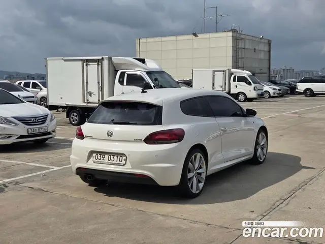 Volkswagen Scirocco 2012 2.0 автомат (гидро), миниатюра 3