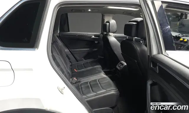 Volkswagen Tiguan 2020 2.0 автомат (гидро), миниатюра 12