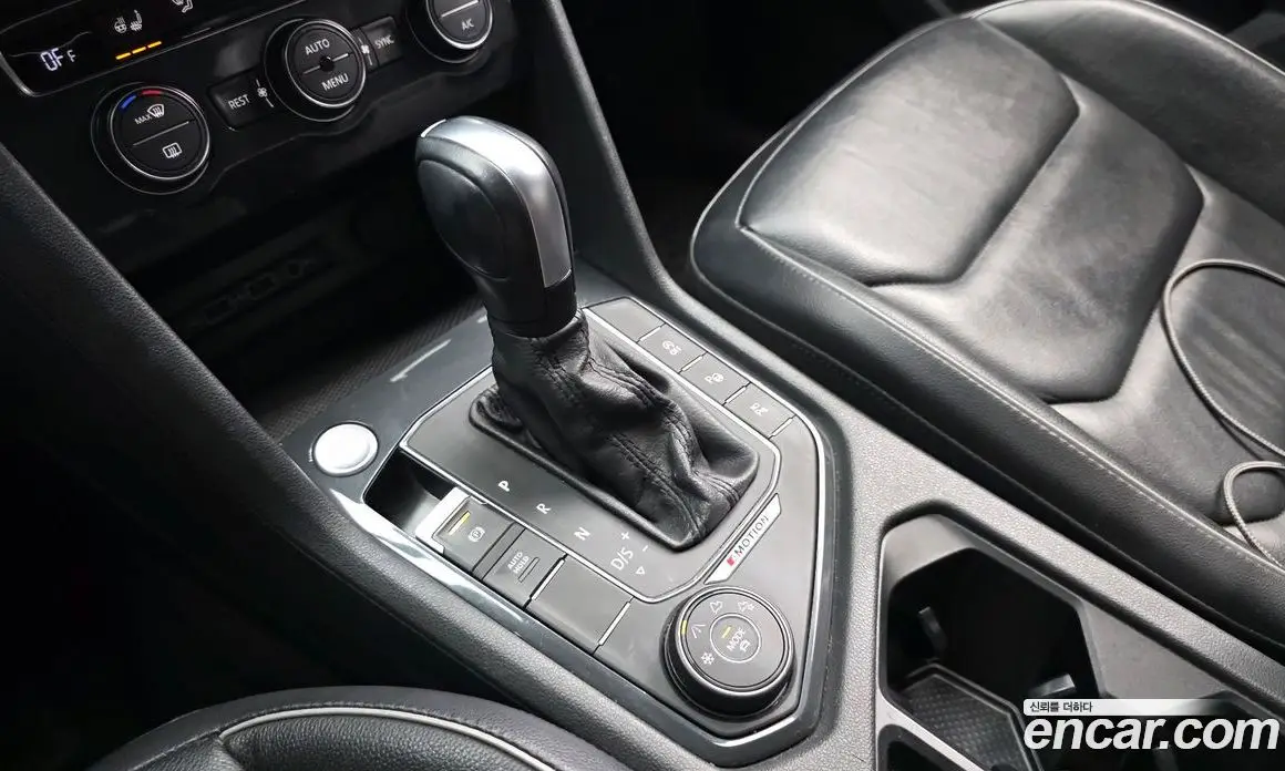 Volkswagen Tiguan 2020 2.0 автомат (гидро), фото 9