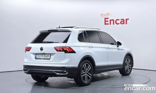 Volkswagen Tiguan 2021 2.0 автомат (гидро), миниатюра 2