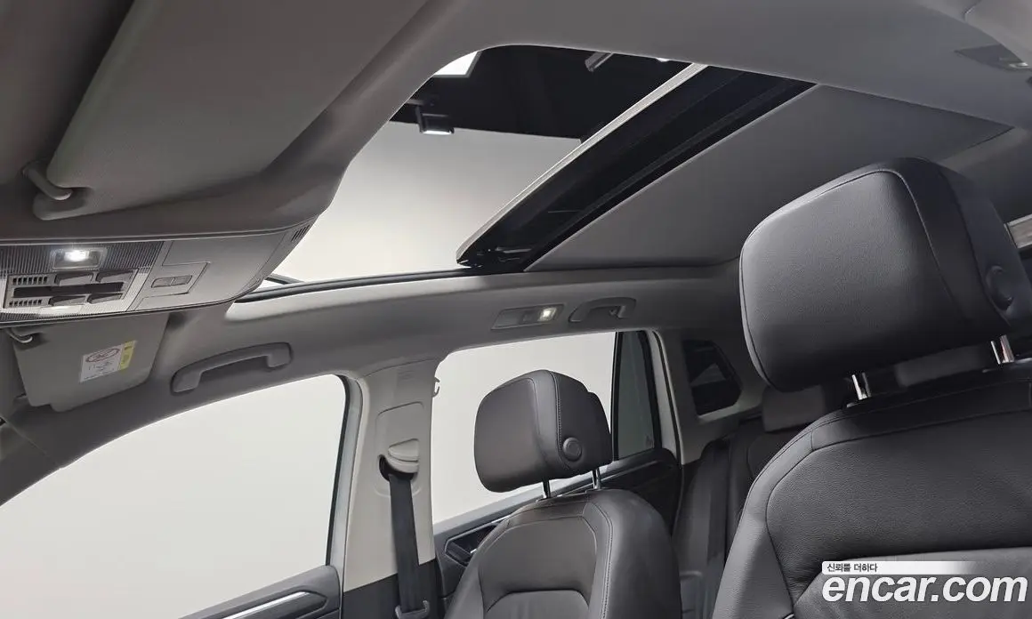 Volkswagen Tiguan 2021 2.0 автомат (гидро), фото 19