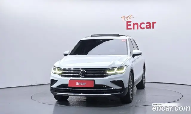 Volkswagen Tiguan 2021 2.0 автомат (гидро), миниатюра 3