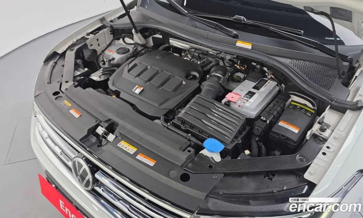 Volkswagen Tiguan 2021 2.0 автомат (гидро), фото 6