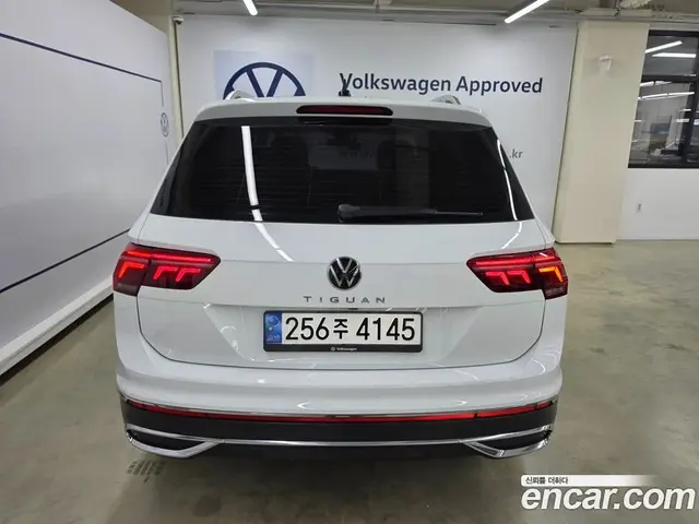 Volkswagen Tiguan 2022 2.0 автомат (гидро), миниатюра 4