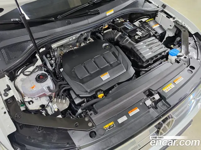 Volkswagen Tiguan 2022 2.0 автомат (гидро), миниатюра 6