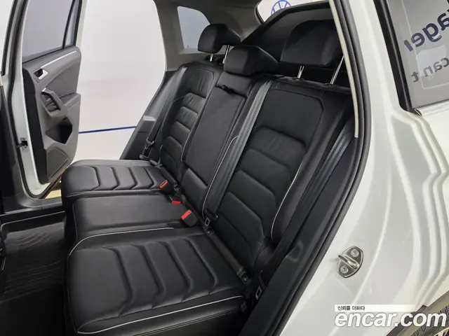 Volkswagen Tiguan 2022 2.0 автомат (гидро), миниатюра 10