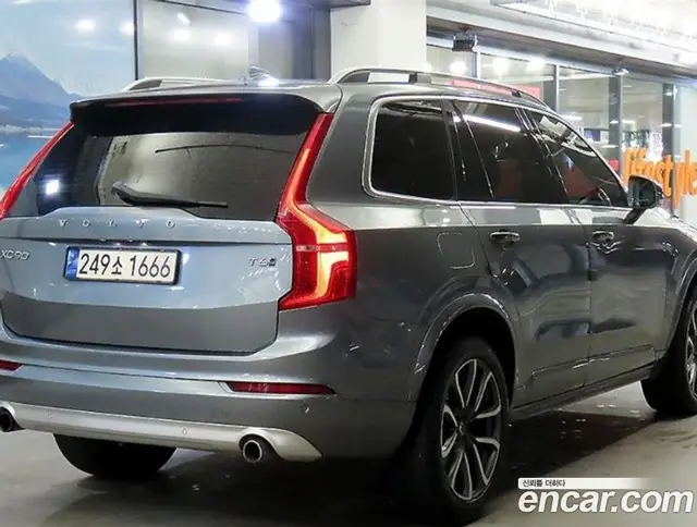 Volvo XC90 2018 2.0 автомат (гидро), миниатюра 4