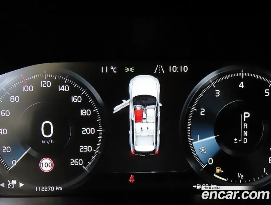 Volvo XC90 2018 2.0 автомат (гидро), фото 9