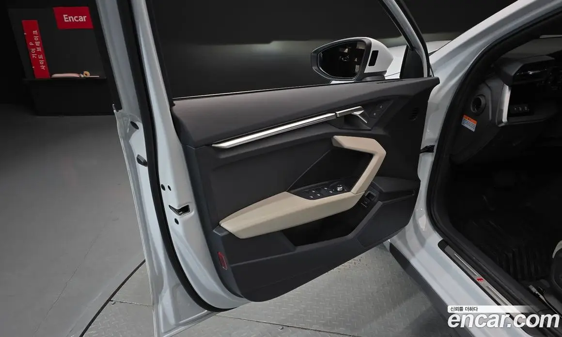 Audi A3 2022 2.0 автомат (гидро), фото 14