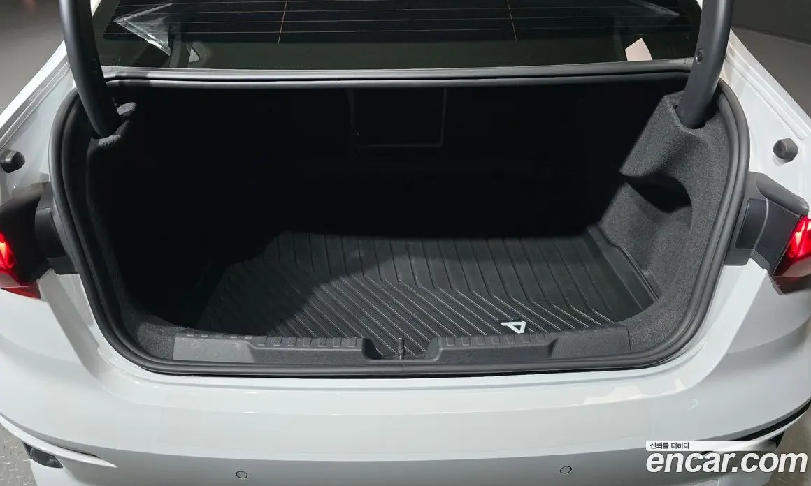 Audi A3 2022 2.0 автомат (гидро), фото 26