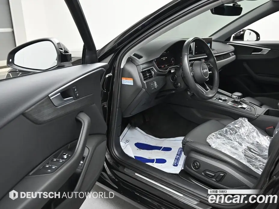 Audi A4 2018 2.0 автомат (гидро), фото 11