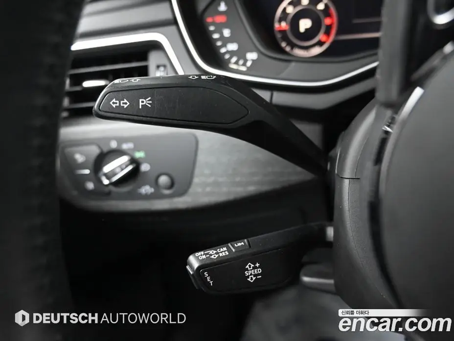 Audi A4 2018 2.0 автомат (гидро), фото 16