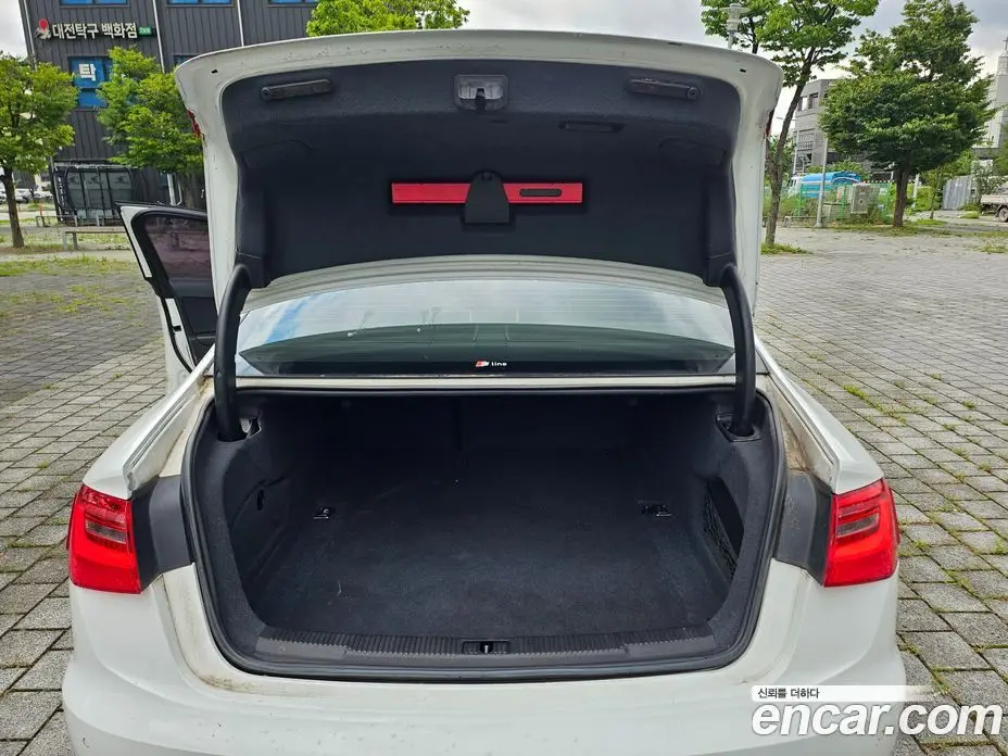 Audi A6 2012 3.0 автомат (гидро), фото 7