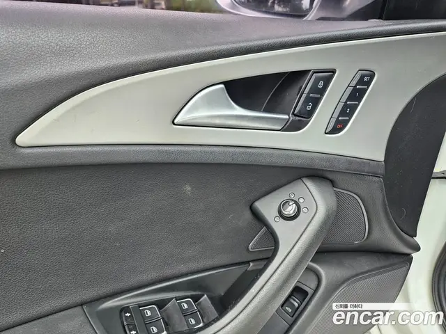 Audi A6 2012 3.0 автомат (гидро), миниатюра 9