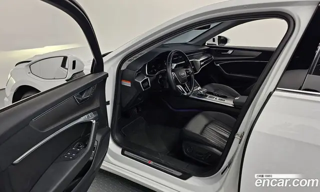 Audi A6 2020 2.0 автомат (гидро), миниатюра 12