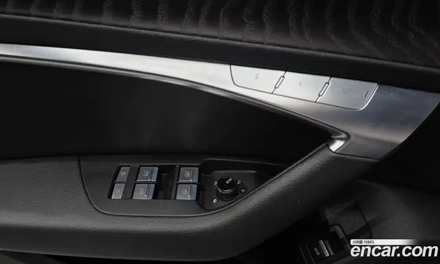 Audi A6 2021 2.0 автомат (гидро), миниатюра 11