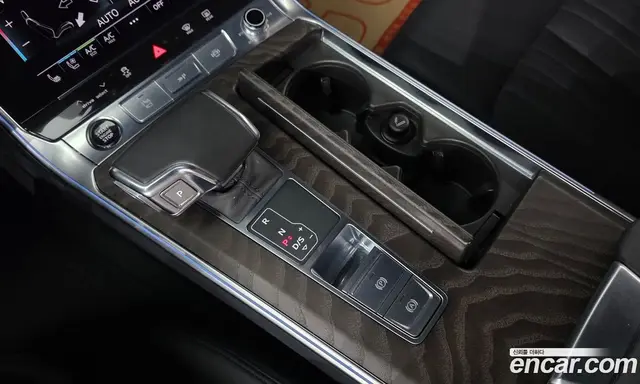 Audi A6 2021 2.0 автомат (гидро), миниатюра 9