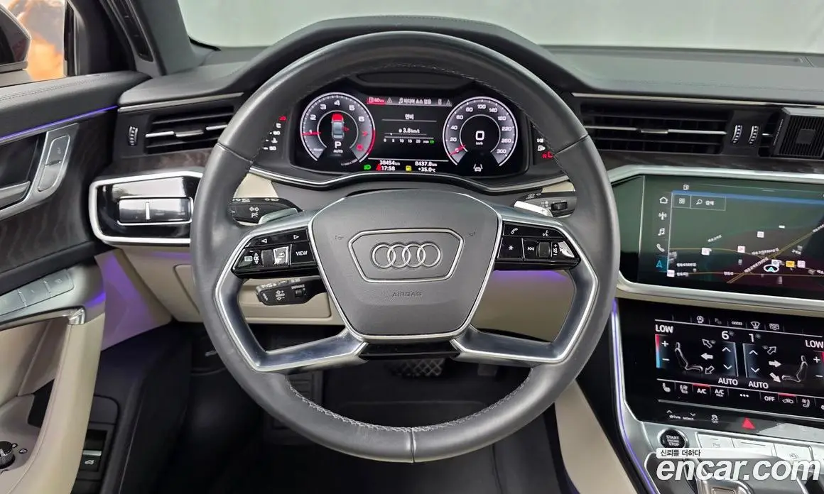 Audi A6 2023 2.0 автомат (гидро), фото 13