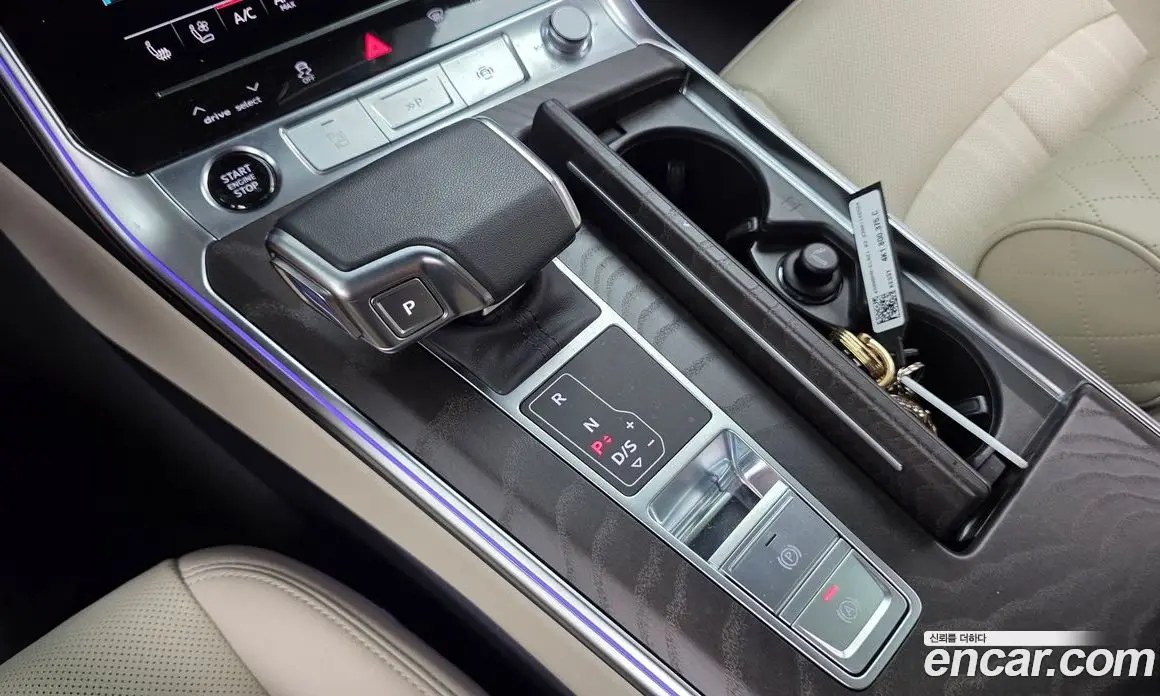 Audi A6 2023 2.0 автомат (гидро), фото 9
