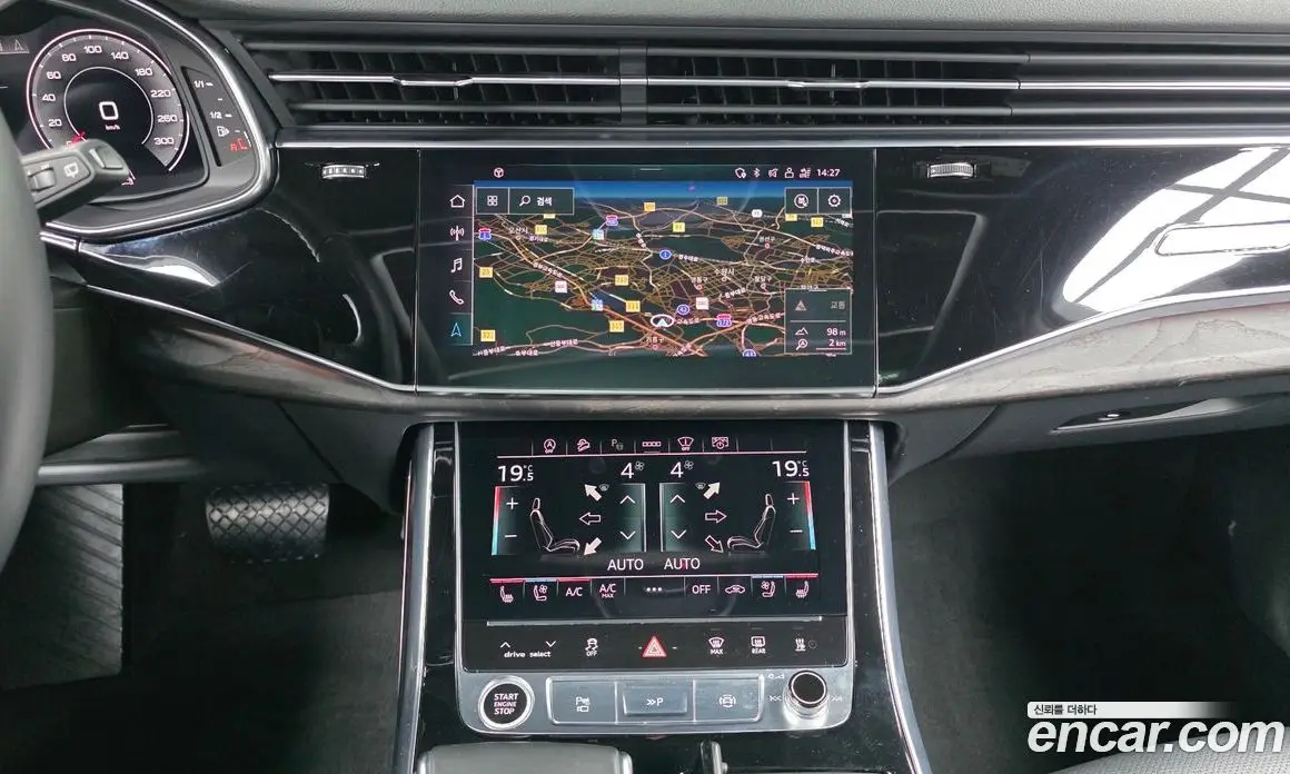 Audi Q7 2021 3.0 автомат (гидро), фото 14