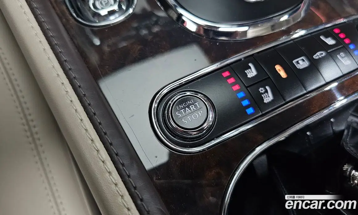 Bentley Flying Spur 2018 4.0 автомат (гидро), фото 28