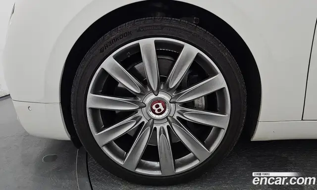 Bentley Flying Spur 2018 4.0 автомат (гидро), миниатюра 5