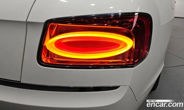 Bentley Flying Spur 2018 4.0 автомат (гидро), миниатюра 9