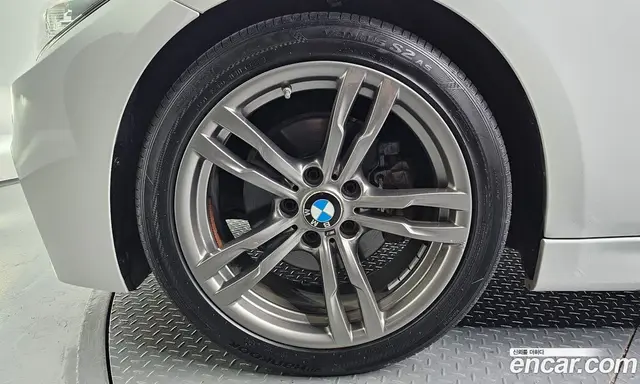 BMW 3 серия 2017 2.0 автомат (гидро), миниатюра 5