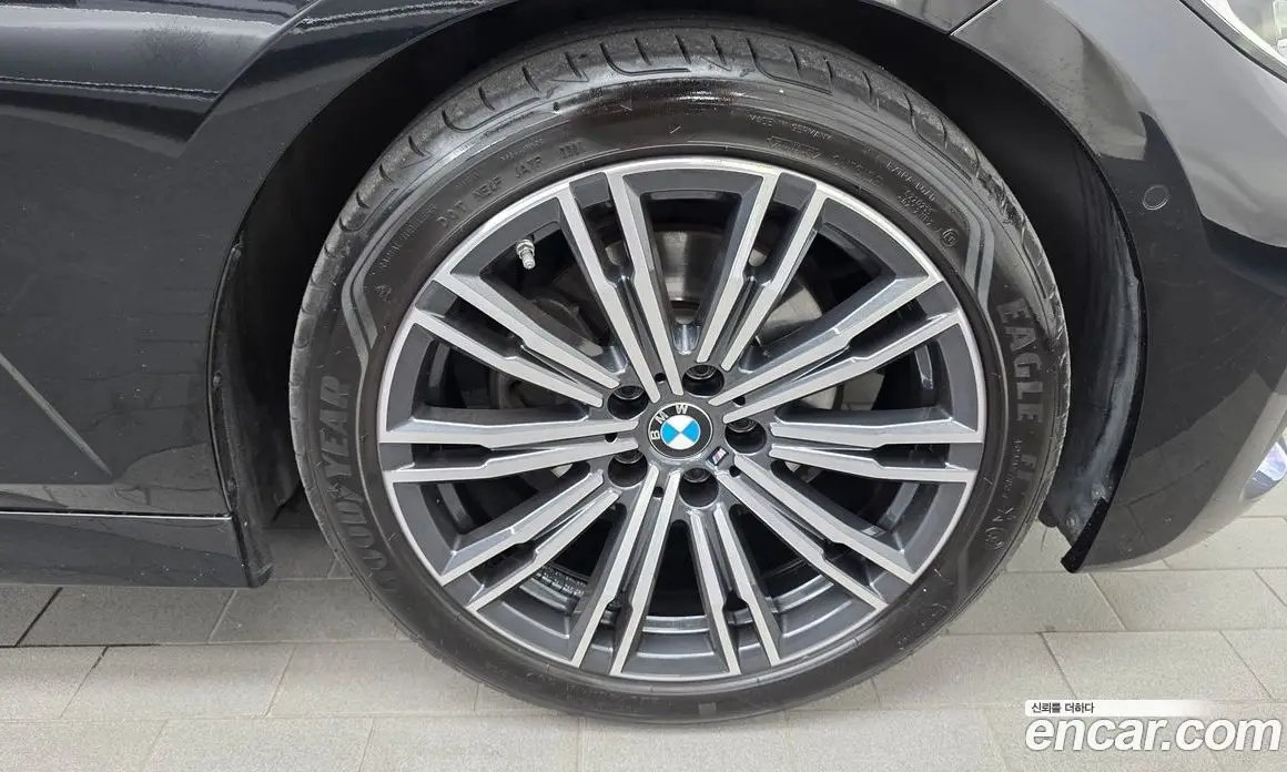 BMW 3 серия 2022 2.0 автомат (гидро), фото 7