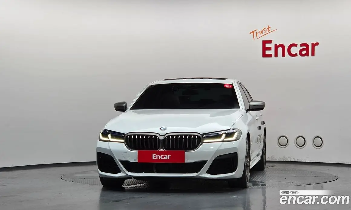 BMW 5 серия 2020 4.4 автомат (гидро), фото 3