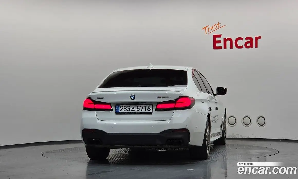 BMW 5 серия 2020 4.4 автомат (гидро), фото 4