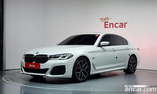 BMW 5 серия 2023 2.0 автомат (гидро), миниатюра 1