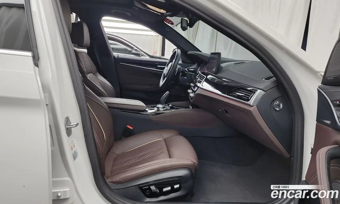 BMW 5 серия 2023 2.0 автомат (гидро), фото 17