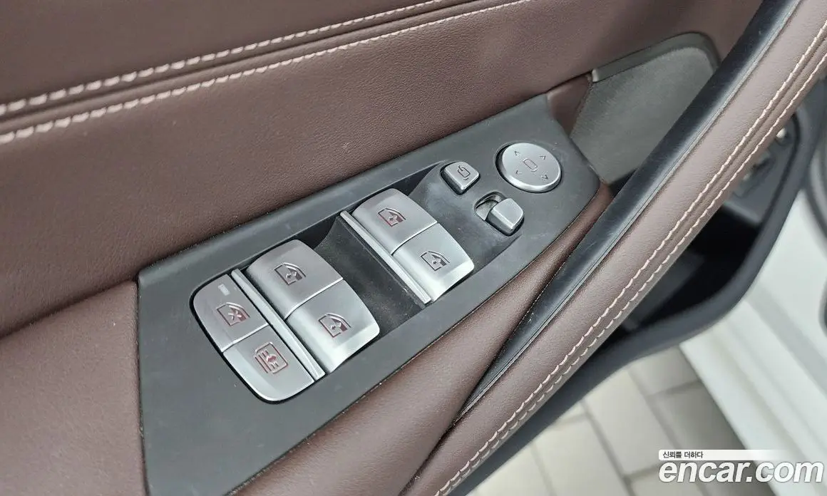 BMW 5 серия 2023 2.0 автомат (гидро), фото 28