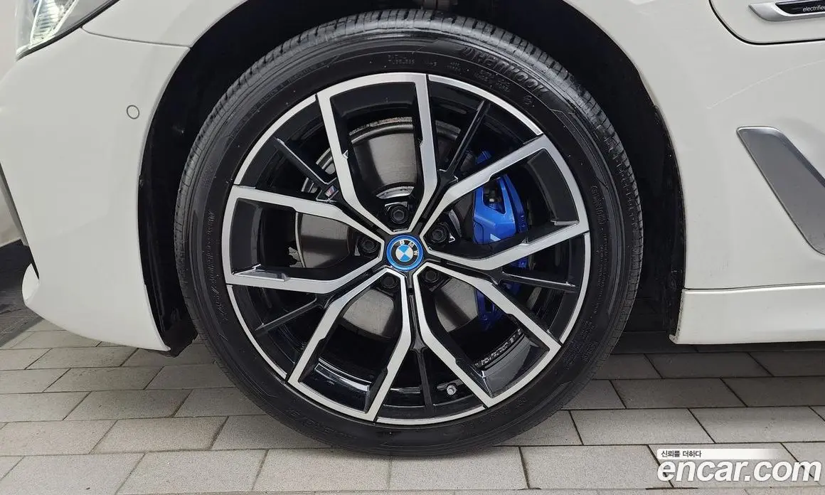 BMW 5 серия 2023 2.0 автомат (гидро), фото 5