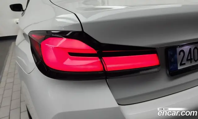 BMW 5 серия 2023 2.0 автомат (гидро), миниатюра 9