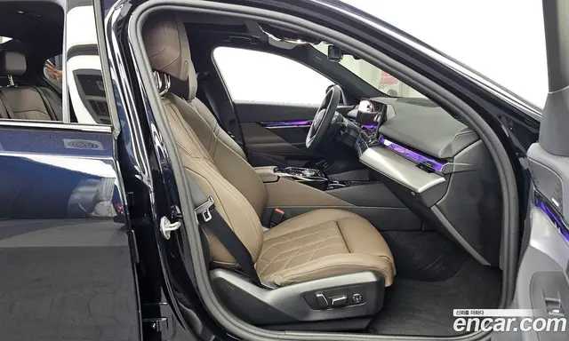 BMW 5 серия 2025 2.0 автомат (гидро), миниатюра 11