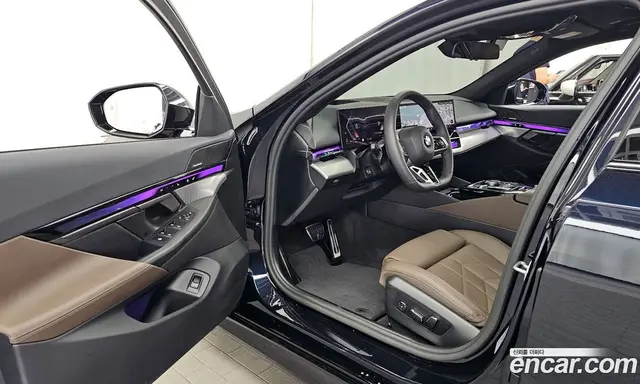 BMW 5 серия 2025 2.0 автомат (гидро), миниатюра 10