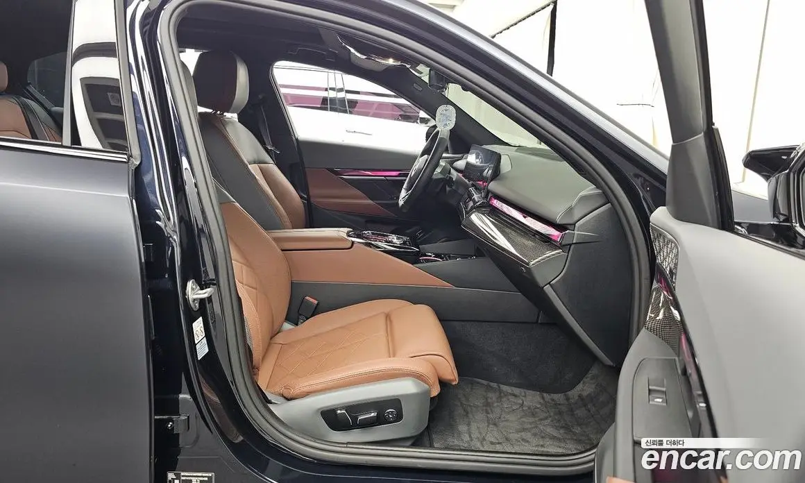 BMW i5 2024 0.2 автомат (гидро), фото 17