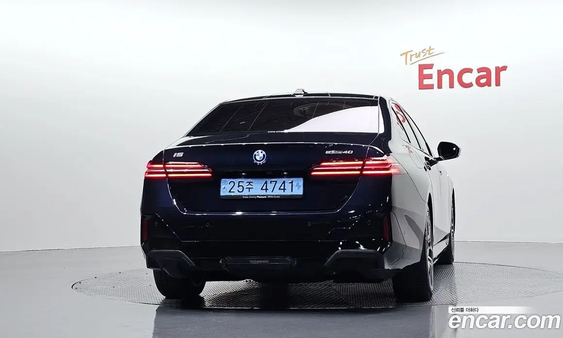 BMW i5 2024 0.2 автомат (гидро), фото 4