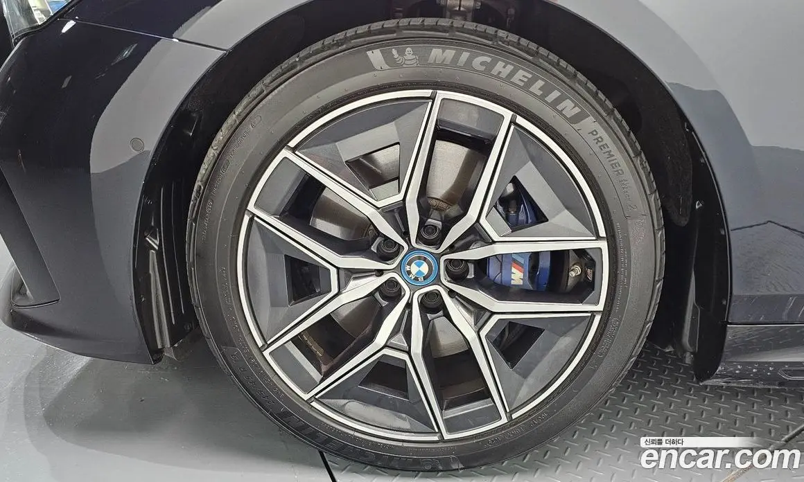 BMW i5 2024 0.2 автомат (гидро), фото 5